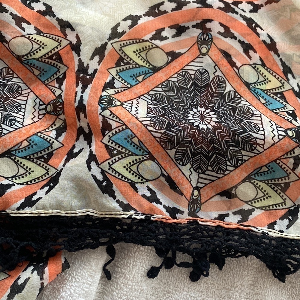 Open front sheer coverup fringed at bottom Southwestern print One Size NWOT - Picture 3 of 4